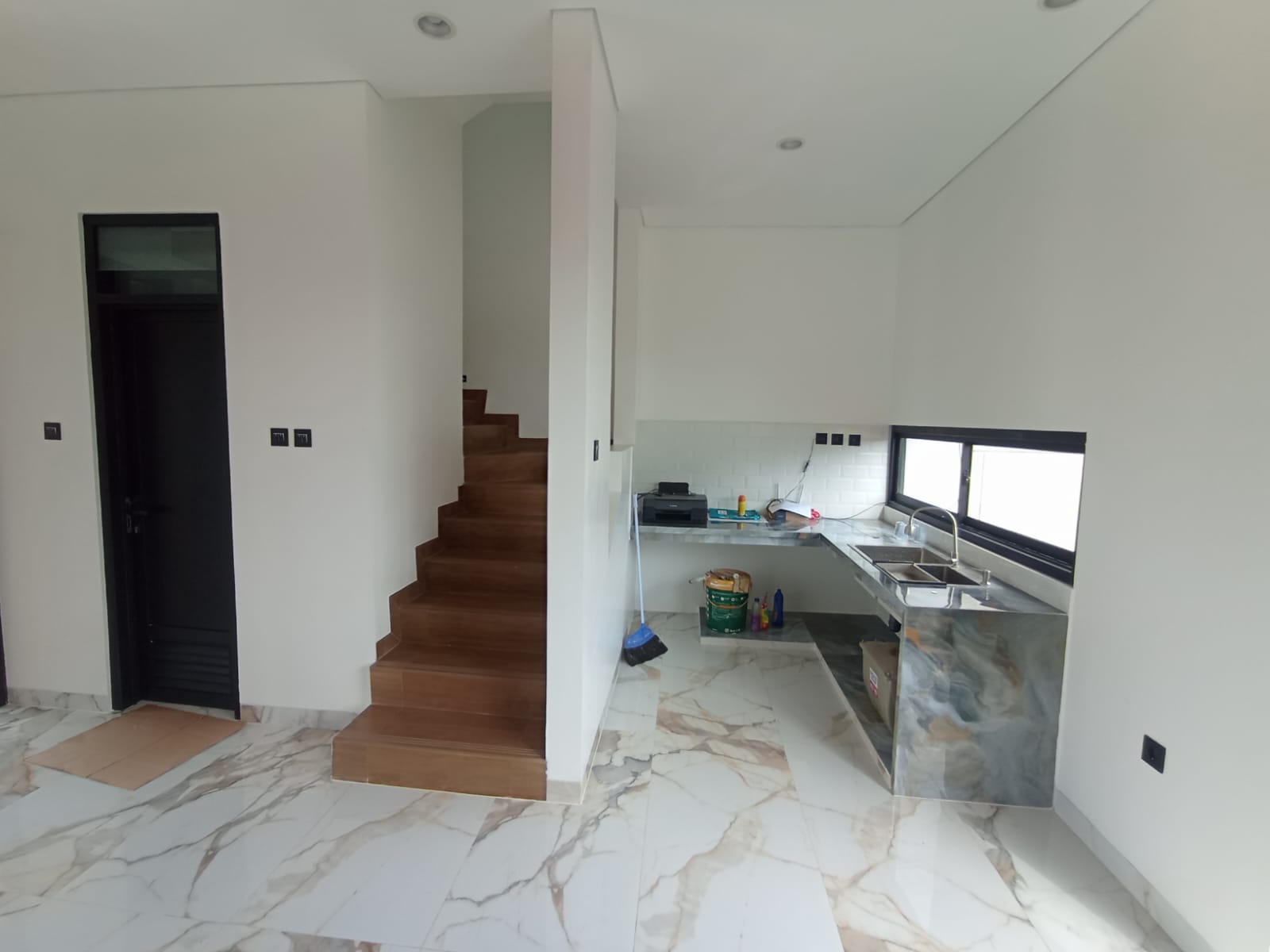Dapur & Tangga