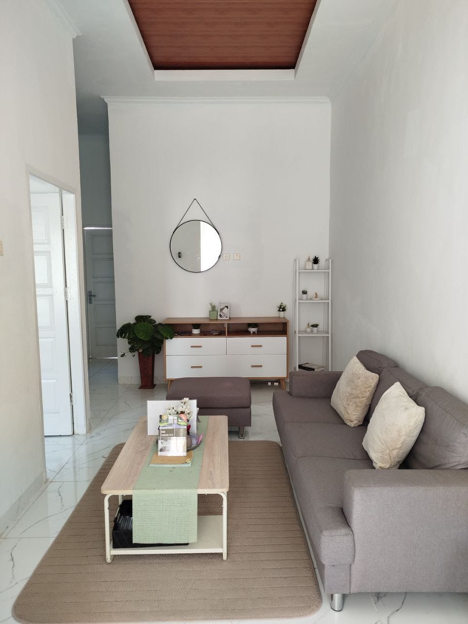 LIV.ROOM
